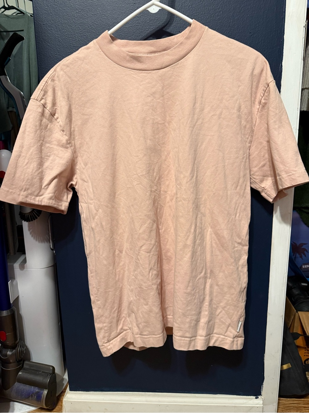 Hollister Soft Peach Short Sleeve Crewneck Tee